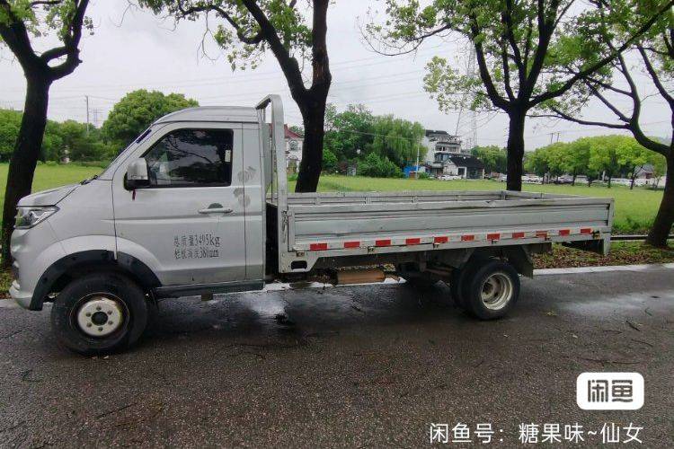 二手华晨鑫源金杯 116马力 载货车