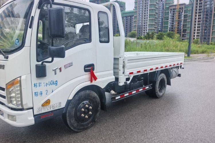 二手唐骏汽车 110马力 载货车