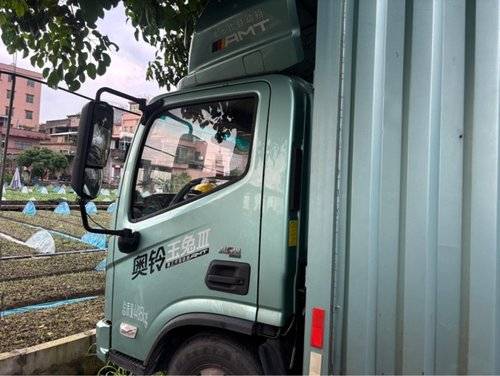 福田奥铃 158马力 载货车