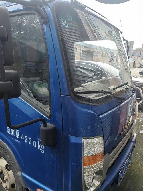江淮帅铃 132马力 载货车