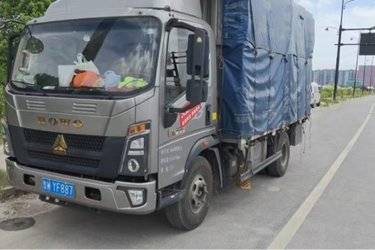 二手(国六) 单桥 潍柴二手载货车