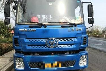 二手三环十通 昊龙 豪华版 330马力 8X4 9.6米栏板载货车(国六) 前四后八 玉柴二手载货车 黄牌图片