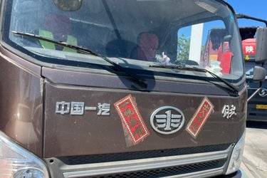 二手解放 麟VH 160马力 5.4米排半栏板载货车(国五) 单桥 潍柴二手载货车 黄牌图片