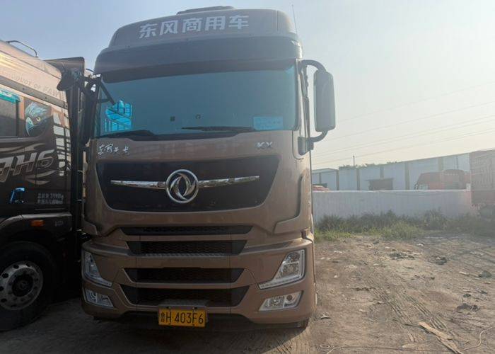 二手东风商用车 560马力 载货车