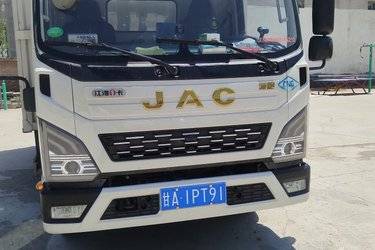 二手江淮运多多 傲运 3.0L 129马力 CNG 3.82米排半厢式轻卡(国六) 单桥 云内动力二手载货车 蓝牌图片