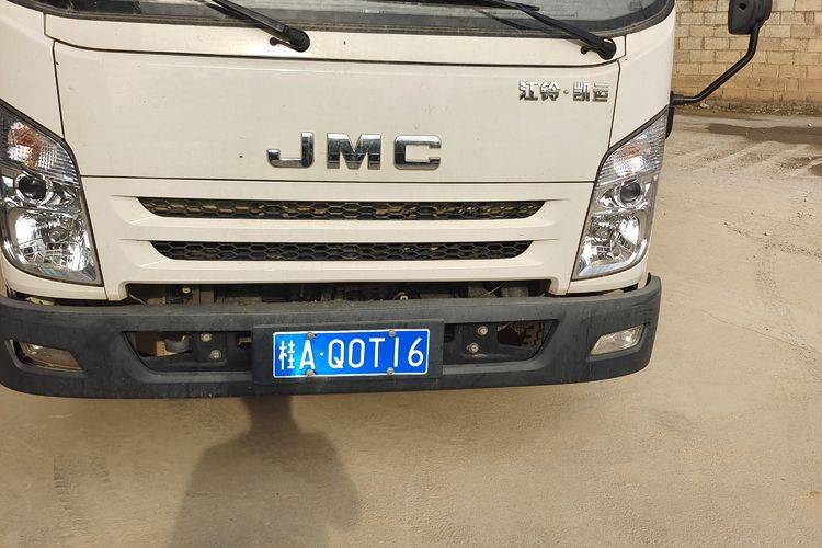二手江铃汽车 152马力 载货车