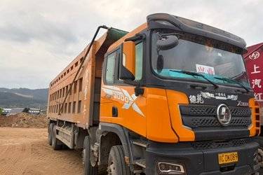 二手陕汽重卡 德龙X3000 西南版 460马力 8X4 8.6米自卸车(国五) 前四后八 潍柴二手自卸车 黄牌