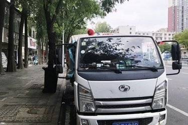 二手跃进 上骏X100-33 116马力 3.18米双排栏板轻卡(国五) 单桥 云内动力二手载货车 蓝牌图片