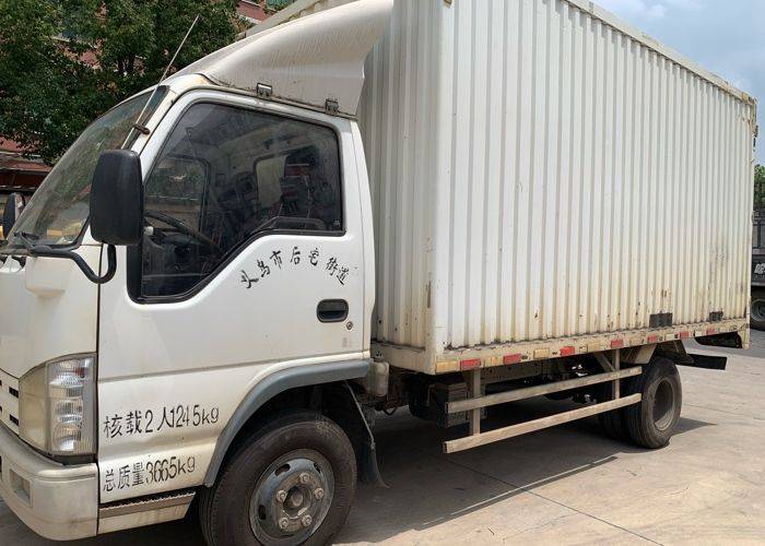 二手庆铃五十铃 98马力 载货车