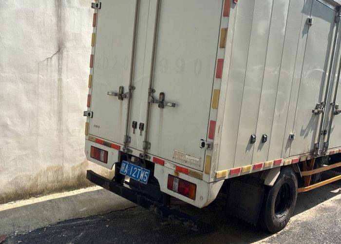 二手江铃汽车 116马力 载货车