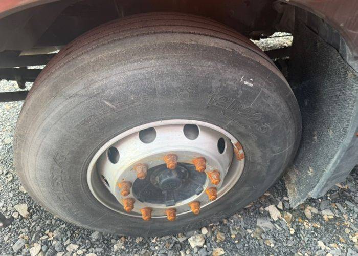 二手青岛解放 350马力 载货车