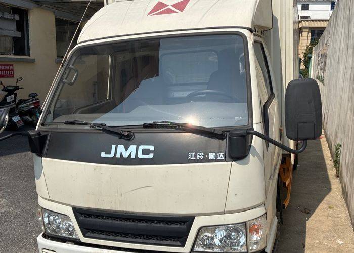 二手江铃汽车 116马力 载货车