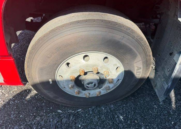 二手东风商用车 560马力 载货车