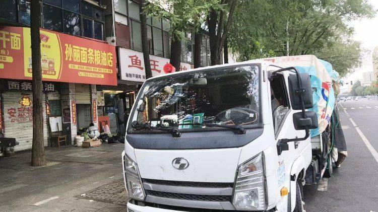 二手上汽轻卡(原上汽跃进) 116马力 载货车