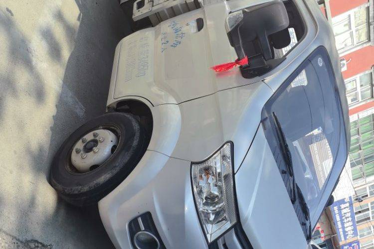 二手长安跨越 112马力 载货车