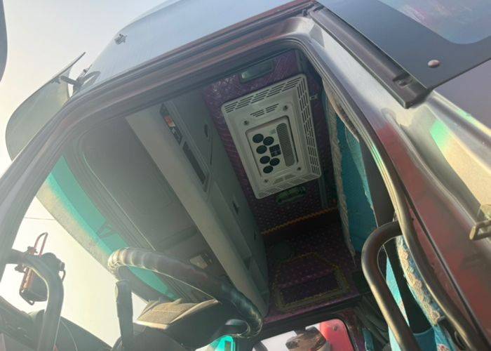二手东风商用车 465马力 载货车
