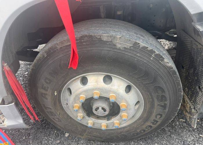 二手一汽解放 460马力 载货车