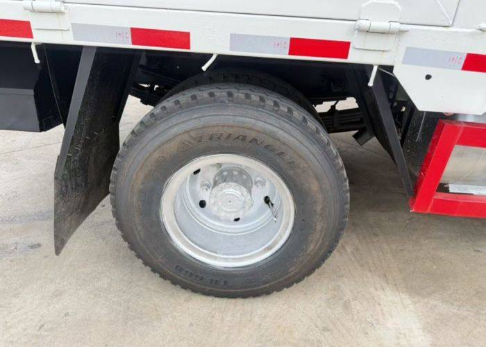 江淮威铃 160马力 载货车