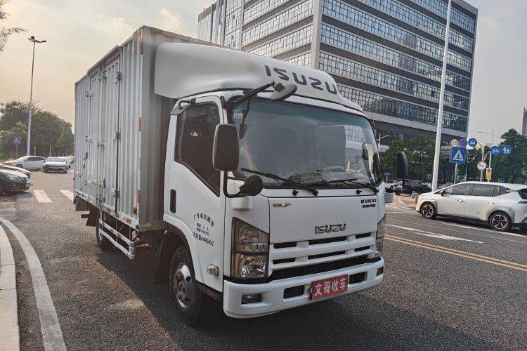 二手庆铃五十铃 115马力 载货车
