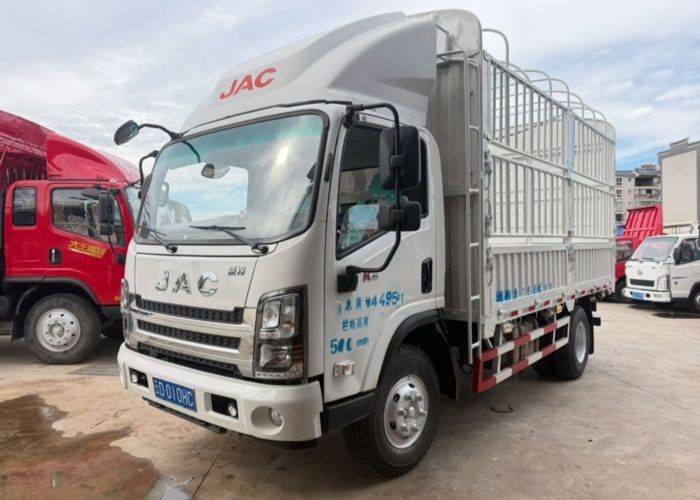 江淮威铃 160马力 载货车