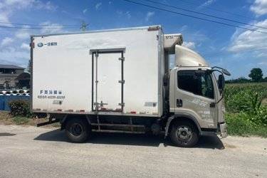 二手冷藏车 一汽解放轻卡 领途 160 4.2 4X2