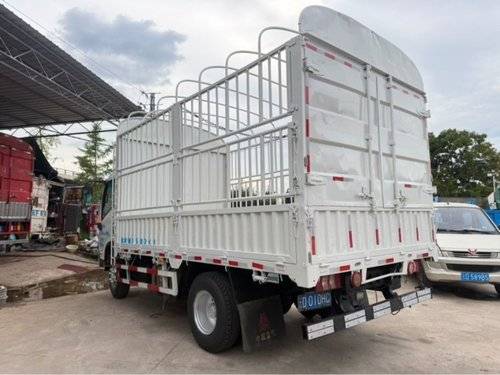 江淮威铃 160马力 载货车