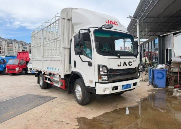 江淮威铃 160马力 载货车