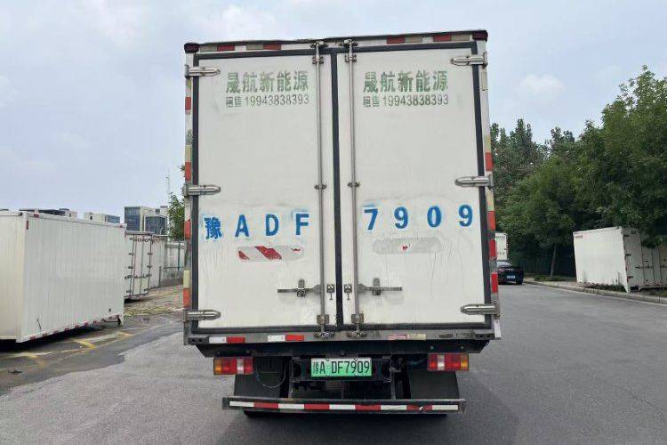 二手重汽HOWO轻卡 170马力 载货车