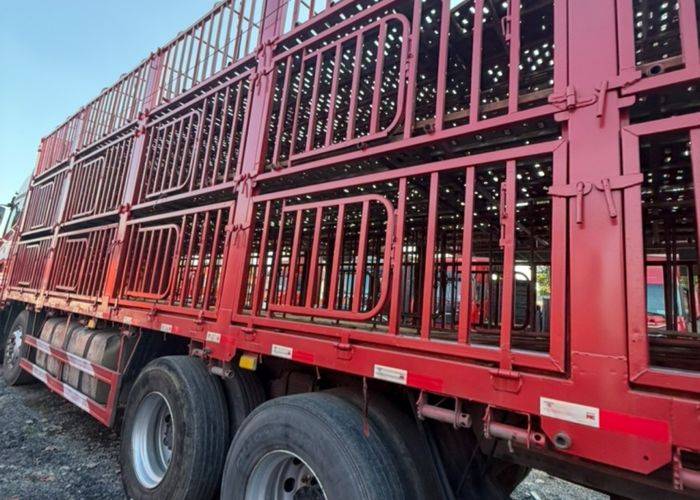 二手青岛解放 460马力 专用车