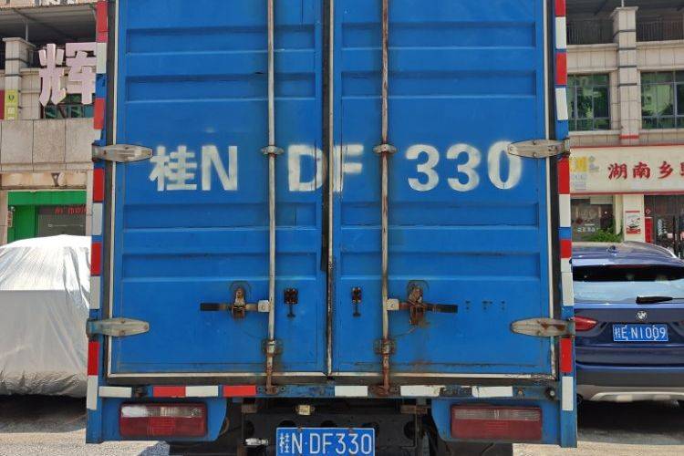 二手一汽解放轻卡 130马力 载货车