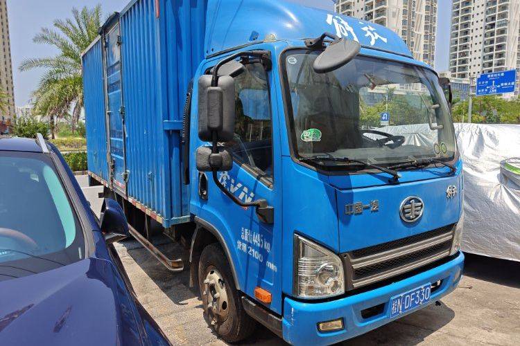 二手一汽解放轻卡 130马力 载货车