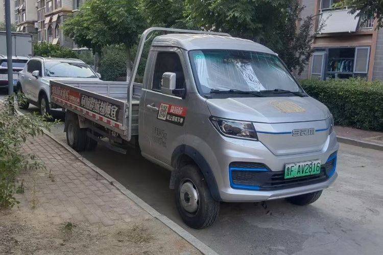 二手SRM鑫源 130马力 载货车