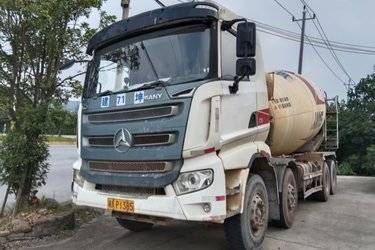 二手三一集团 300马力 8X4 7.8方混凝土搅拌车(国五) 前四后八 日野二手搅拌车图片