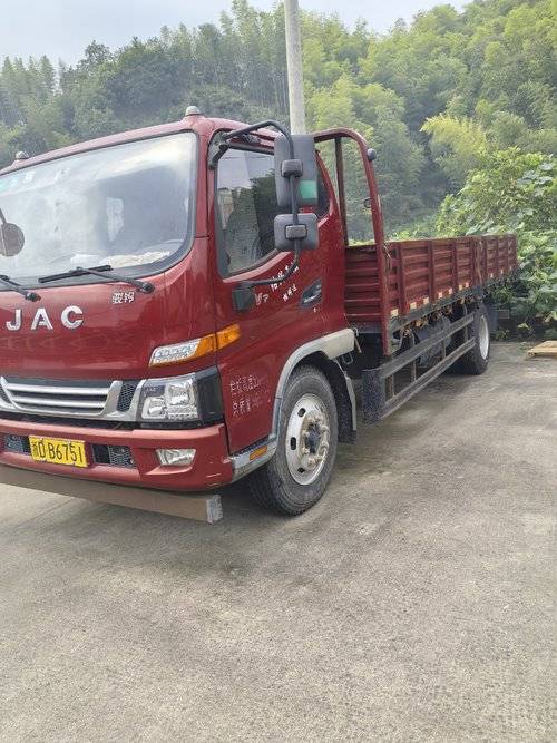 江淮骏铃 154马力 载货车