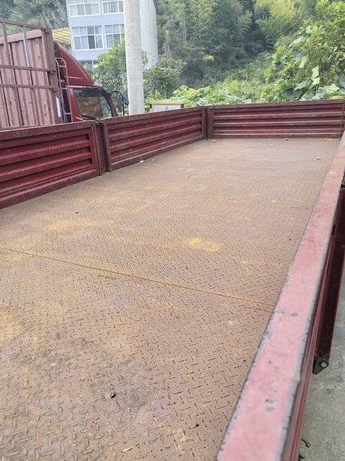江淮骏铃 154马力 载货车