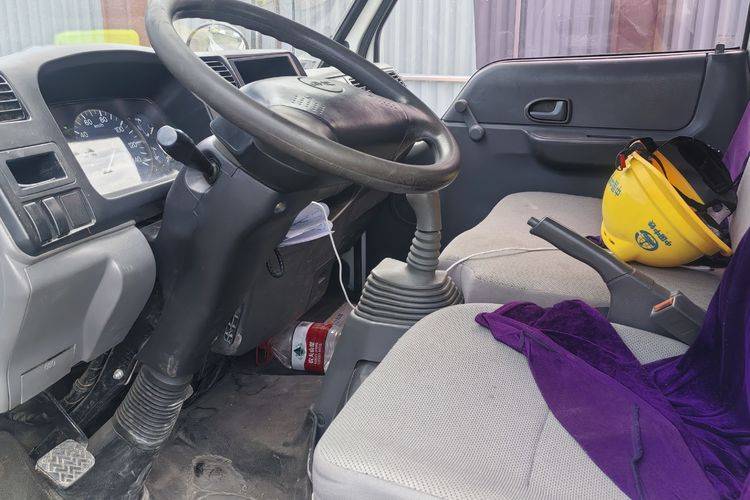 二手江铃汽车 109马力 载货车