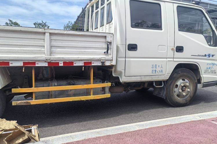 二手江铃汽车 109马力 载货车