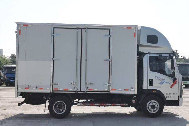 二手重汽HOWO轻卡 170马力 载货车