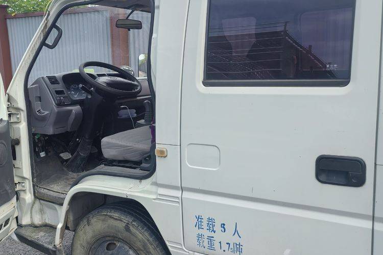 二手江铃汽车 109马力 载货车