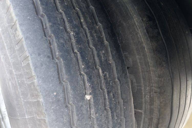 二手欧曼重卡(原福田欧曼) 280马力 载货车