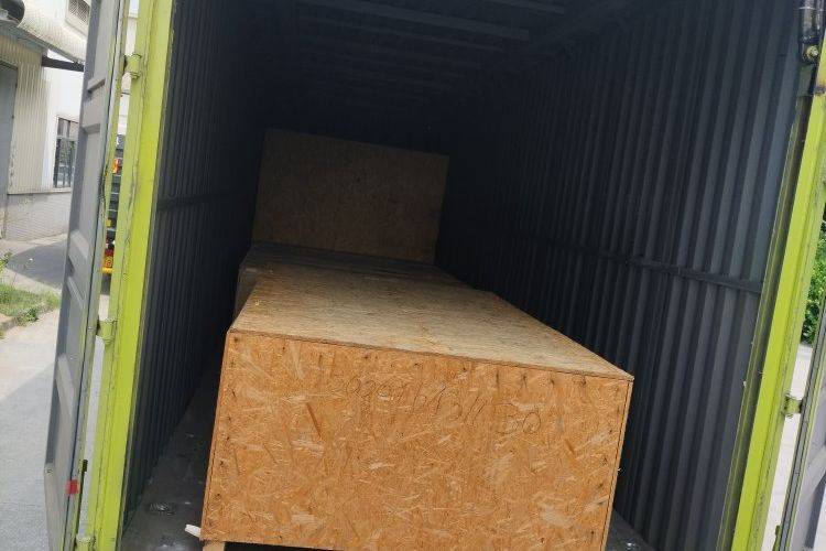 二手重汽斯太尔 280马力 载货车
