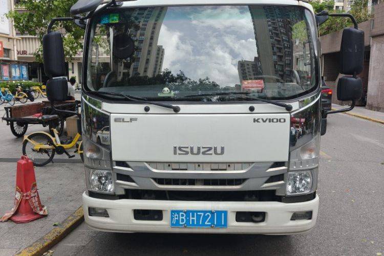 二手庆铃五十铃 120马力 载货车