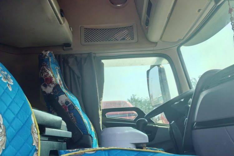 二手东风商用车 350马力 载货车