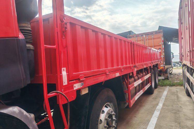 二手东风商用车 465马力 载货车