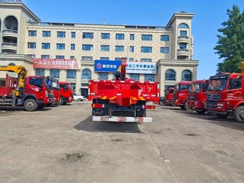 陕汽商用车 270马力 专用车