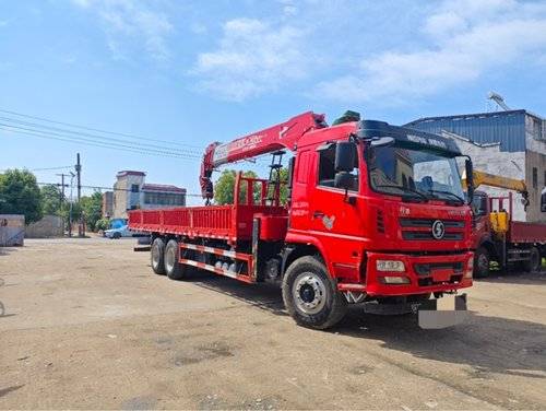 陕汽商用车 270马力 专用车