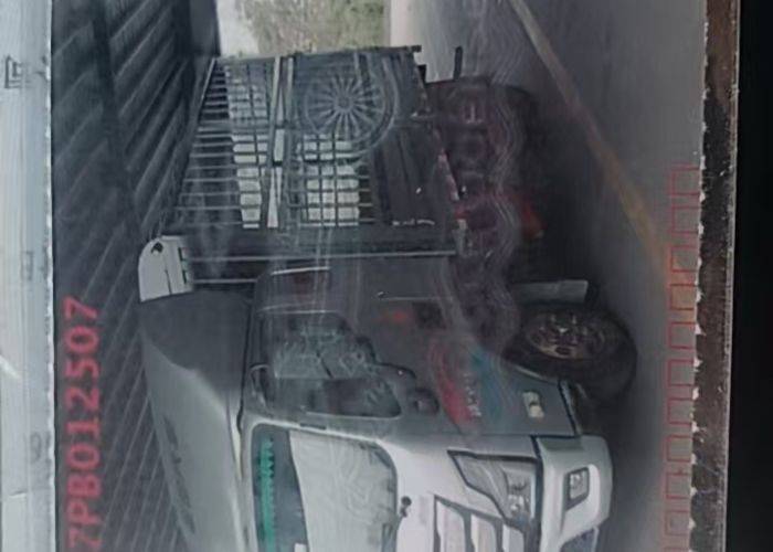 二手福田欧马可 110马力 载货车