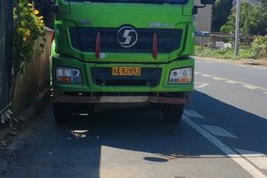 二手陕汽重卡 德龙新M3000 公路标准版 375马力 8X4 7.6米自卸车(国五) 前四后八 潍柴二手自卸车 黄牌图片