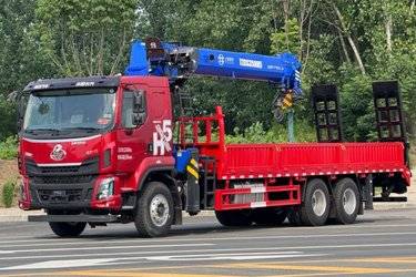 二手随车吊 东风柳汽乘龙 新乘龙M3 300 8.5 6X4图片