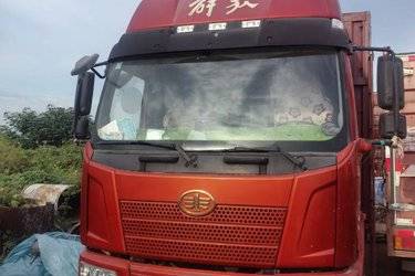 二手一汽解放 J6L重卡 240马力 4X2 车辆运输车(国五) 单桥 大柴二手载货车 黄牌图片
